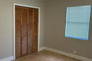 511 W Palm St, Lantana, FL 33462 - Photo 5
