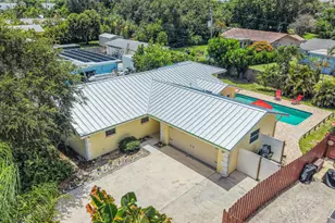 384 NW 23rd St, Boca Raton, FL 33431 - Photo 41