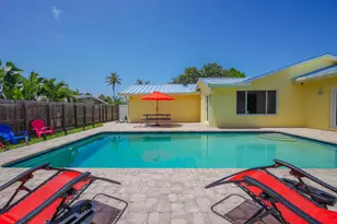 384 NW 23rd St, Boca Raton, FL 33431 - Photo 27