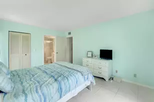 1112 Green Pine Blvd, West Palm Beach, FL 33409 - Photo 13