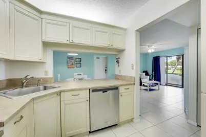 1112 Green Pine Boulevard #G1, West Palm Beach, FL 33409 - Photo 9