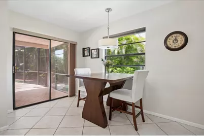 10884 NW 17th Manor, Coral Springs, FL 33071 - Photo 11