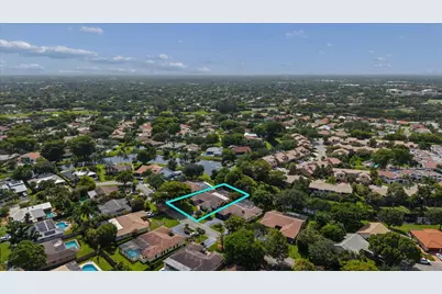 10884 NW 17th Manor, Coral Springs, FL 33071 - Photo 33