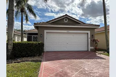 9676 Cherry Blossom Court, Boynton Beach, FL 33437 - Photo 5