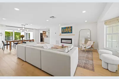 44 Fort Royal Isle, Fort Lauderdale, FL 33308 - Photo 5