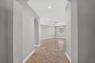 7082 Prudencia Dr, Lake Worth, FL 33463 - Photo 7