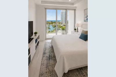 16425 Collins Avenue #818, Sunny Isles Beach, FL 33160 - Photo 17