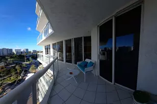 16425 Collins Ave, Sunny Isles Beach, FL 33160 - Photo 9