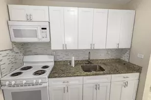 3045 NW 68th Street NW, Miami, FL 33147 - Photo 7