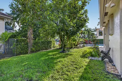 10715 Versailles Boulevard, Wellington, FL 33449 - Photo 65