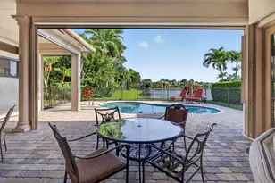 10715 Versailles Blvd, Wellington, FL 33449 - Photo 57