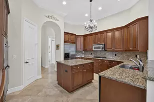 10715 Versailles Blvd, Wellington, FL 33449 - Photo 23