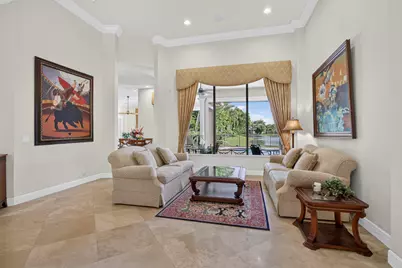 10715 Versailles Boulevard, Wellington, FL 33449 - Photo 11