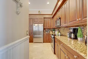 10207 Allamanda Blvd, Palm Beach Gardens, FL 33410 - Photo 13