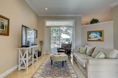10207 Allamanda Boulevard, Palm Beach Gardens, FL 33410 - Photo 5
