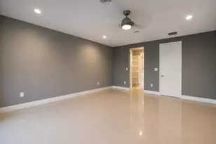 832 NE 19th Ave, Fort Lauderdale, FL 33304 - Photo 29