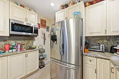 1310 SW 7th Avenue, Deerfield Beach, FL 33441 - Photo 13