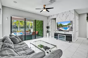 8655 NW 39th Ct, Coral Springs, FL 33065 - Photo 13