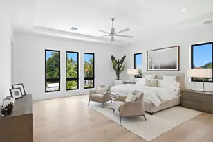 261 NW 8th St, Boca Raton, FL 33432 - Photo 23