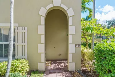 406 Lake Monterey Circle, Boynton Beach, FL 33426 - Photo 3