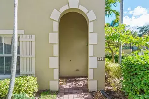 406 Lake Monterey Cir, Boynton Beach, FL 33426 - Photo 3