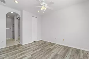 406 Lake Monterey Cir, Boynton Beach, FL 33426 - Photo 17