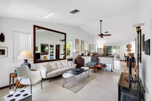 1315 N Lakeside Dr, Lake Worth Beach, FL 33460 - Photo 7
