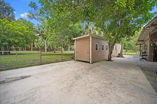2454/2376 E Rd, Loxahatchee, FL 33470 - Photo 21