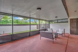 9879 NW 16th Ct, Pembroke Pines, FL 33024 - Photo 21