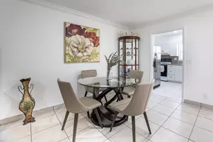 2631 Dudley Dr W, West Palm Beach, FL 33415 - Photo 11