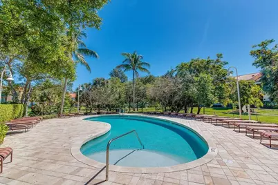 135 Yacht Club Way #305, Hypoluxo, FL 33462 - Photo 19