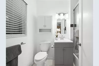 222 SE 16th Avenue, Fort Lauderdale, FL 33301 - Photo 13