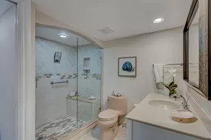 5550 N Ocean Dr, Riviera Beach, FL 33404 - Photo 19