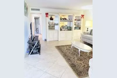 276 Saxony F, Delray Beach, FL 33446 - Photo 5