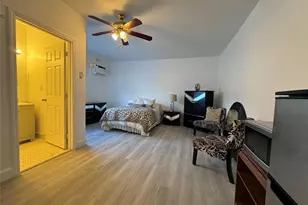 4210 NW 43rd St, Lauderdale Lakes, FL 33319 - Photo 7