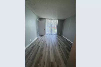 752 Executive Center Drive #110, West Palm Beach, FL 33401 - Photo 9