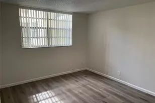 3099 NW 48th Ave, Lauderdale Lakes, FL 33313 - Photo 13