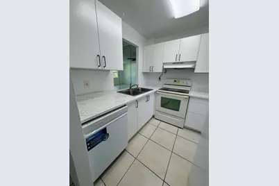 610 SE 2nd Avenue #L27, Deerfield Beach, FL 33441 - Photo 7