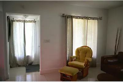 11150 Peachtree Drive, Miami, FL 33161 - Photo 3