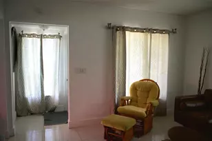 11150 Peachtree Dr, Miami, FL 33161 - Photo 3
