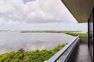 5550 N Ocean Dr, Singer Island, FL 33404 - Photo 11