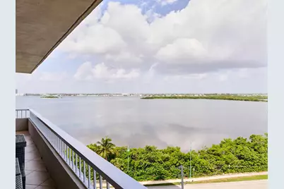 5550 N Ocean Drive #9D, Singer Island, FL 33404 - Photo 9