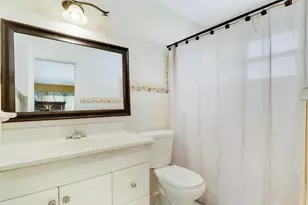 827 Caroline Ave, West Palm Beach, FL 33413 - Photo 21
