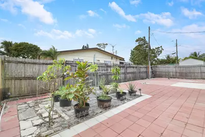 827 Caroline Avenue, West Palm Beach, FL 33413 - Photo 29