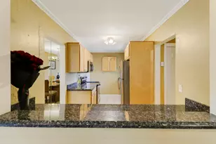 827 Caroline Ave, West Palm Beach, FL 33413 - Photo 5