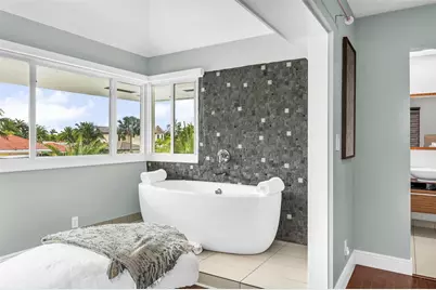 39 Castle Harbor Isle Drive, Fort Lauderdale, FL 33308 - Photo 29