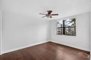 706 Executive Center Dr, West Palm Beach, FL 33401 - Photo 13