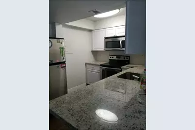 706 Executive Center Drive #23, West Palm Beach, FL 33401 - Photo 3