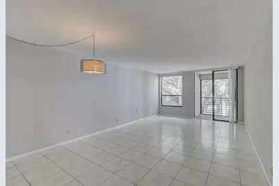 6751 N University Drive #302, Tamarac, FL 33321 - Photo 7