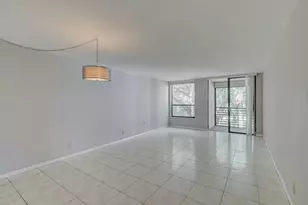 6751 N University Dr, Tamarac, FL 33321 - Photo 7